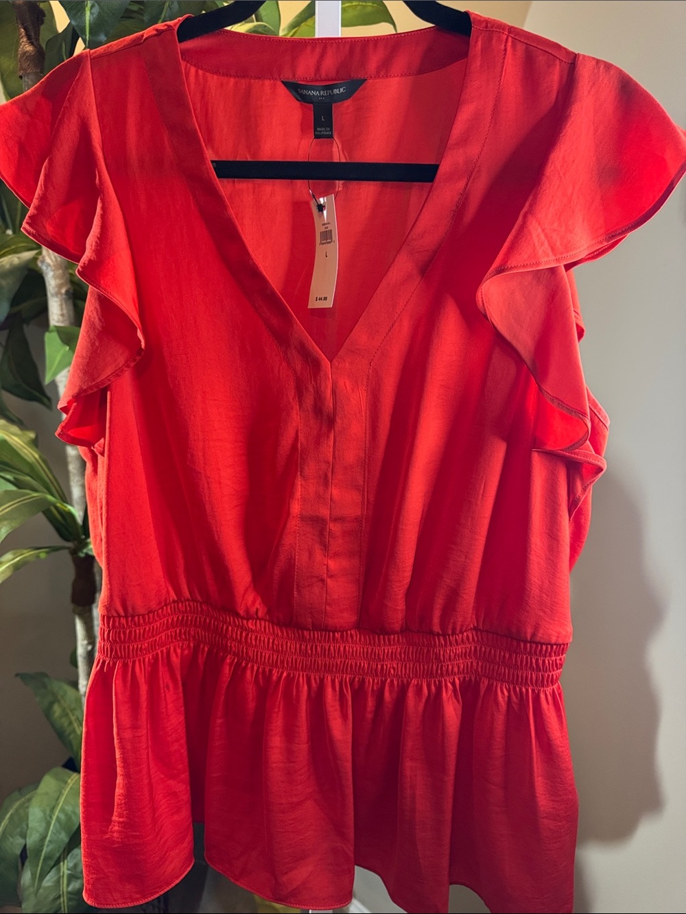 Banana Republic Bright Red Ruffled V-Neck Peplum Blouse size (L) New W/ Tag